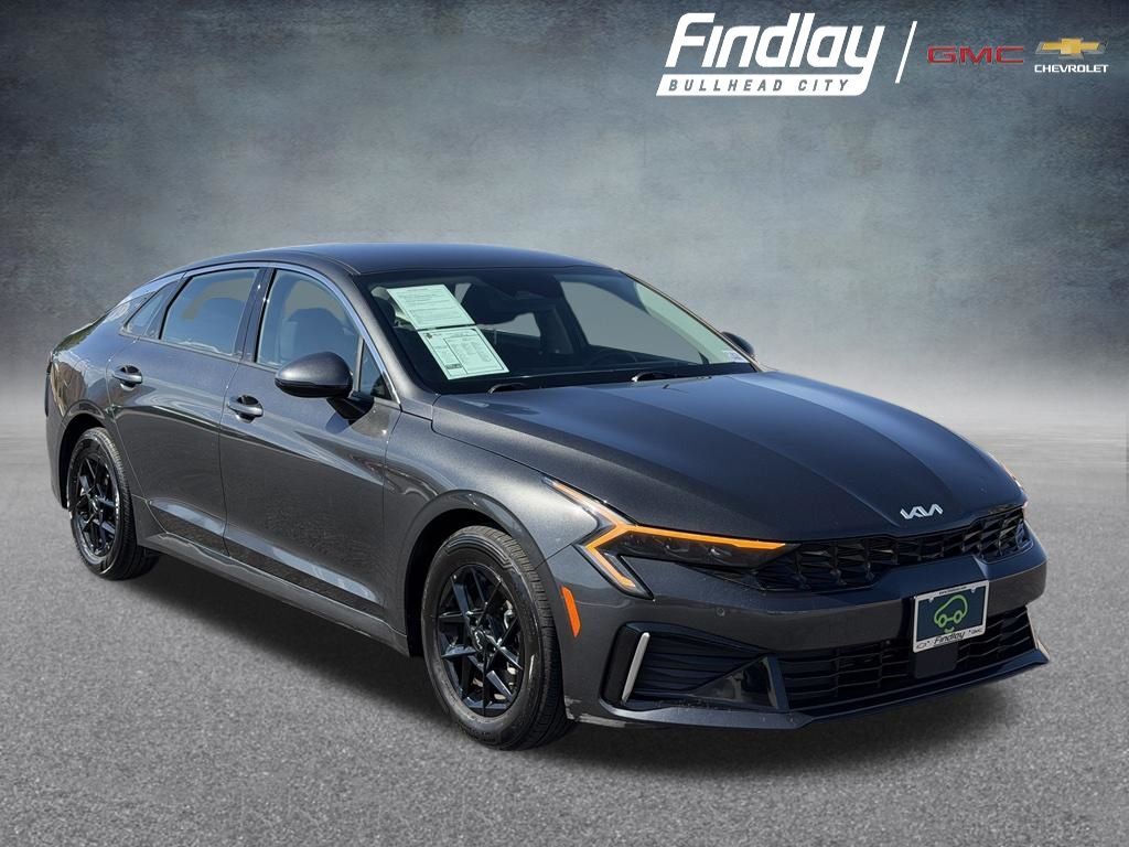 2025 Kia K5 LXS — photo 1 of 6