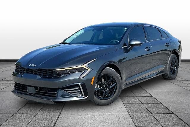 2025 Kia K5 LXS — photo 1 of 13