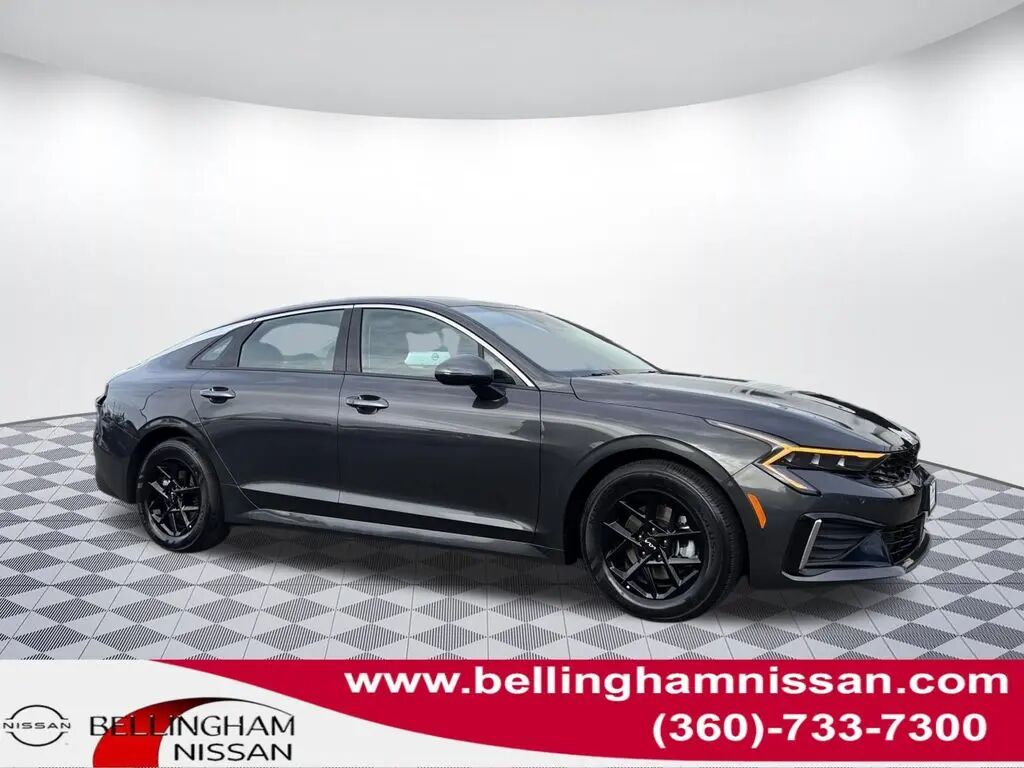2026 Kia K5 LXS — photo 1 of 13