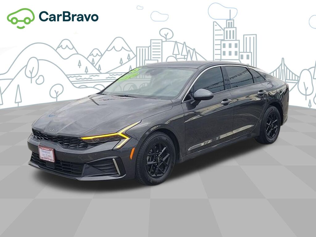 2025 Kia K5 LXS — photo 1 of 5