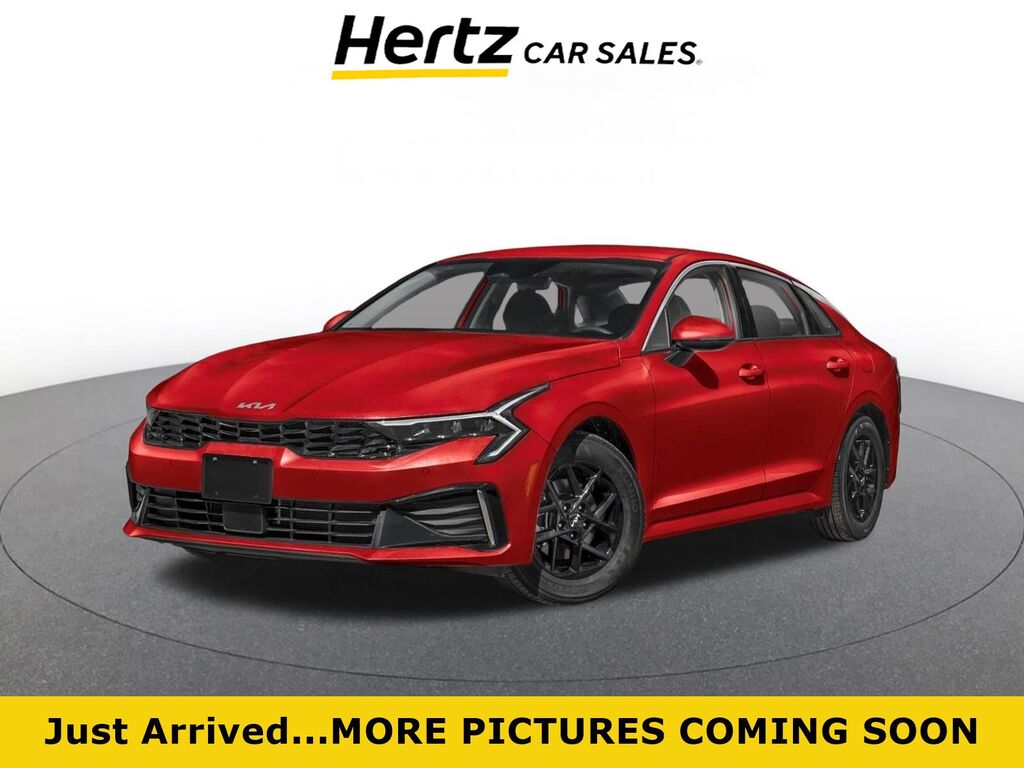 2025 Kia K5 LXS — photo 1 of 15