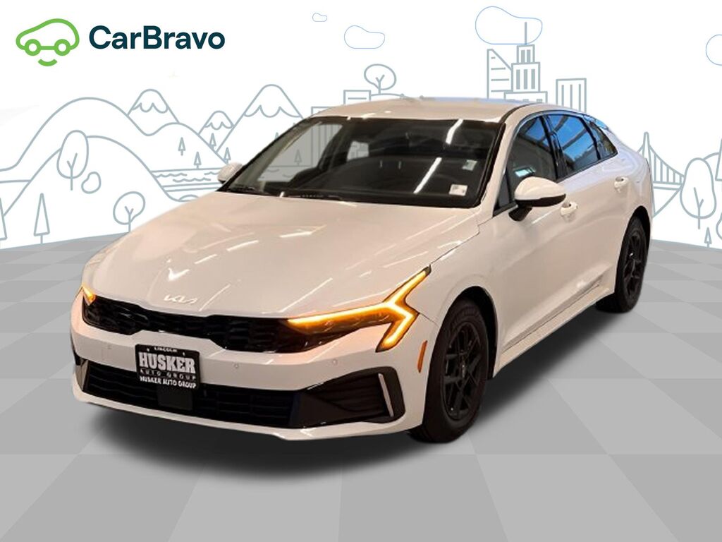 2025 Kia K5 LXS — photo 1 of 7
