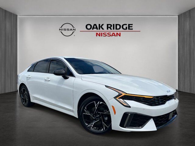 2025 Kia K5 GT-Line — photo 1 of 13