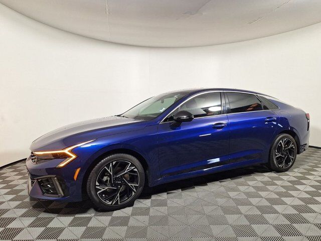 2025 Kia K5 GT-Line — photo 1 of 13