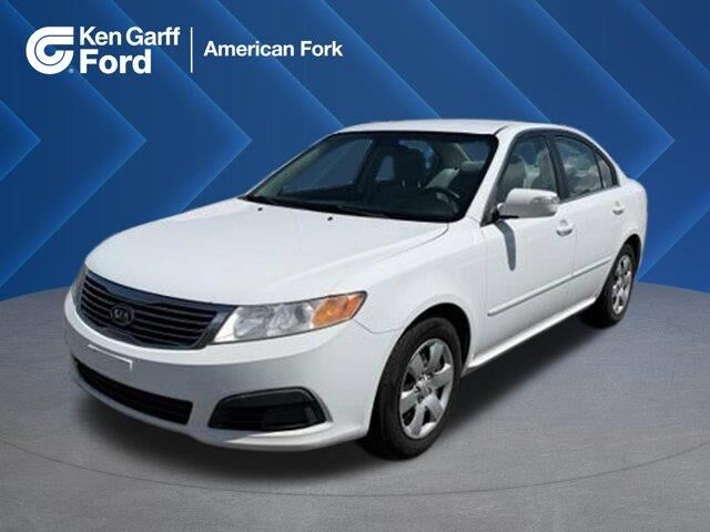2010 Kia Optima LX — photo 1 of 39