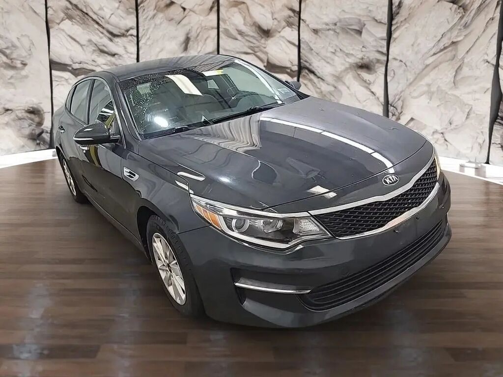 2016 Kia Optima LX — photo 1 of 13