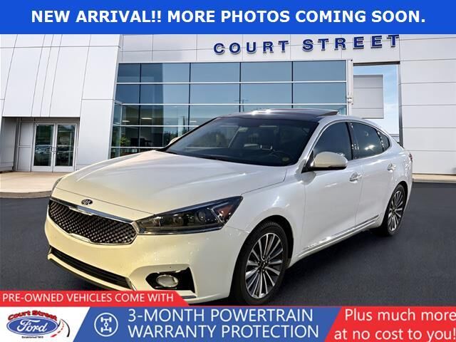 2018 Kia Cadenza Premium