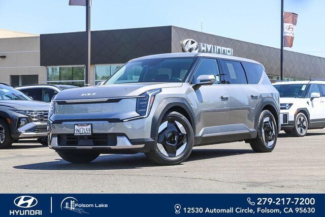 2024 Kia EV9 Light Long Range