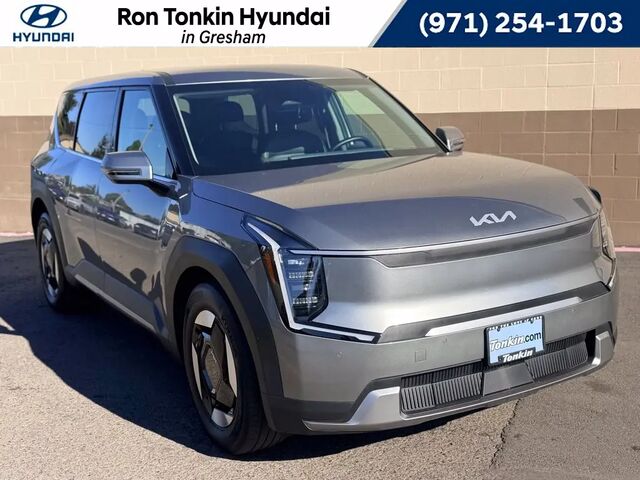 2024 Kia EV9 Light Long Range