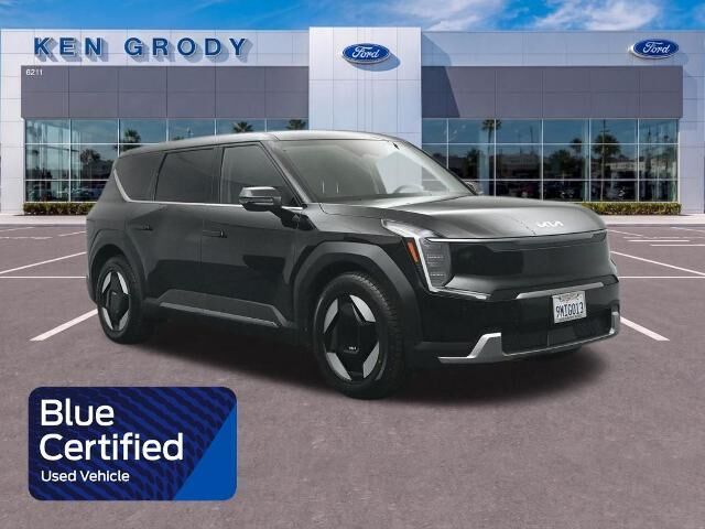 2024 Kia EV9 Light Long Range