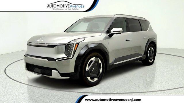 2024 Kia EV9 Land — photo 1 of 13
