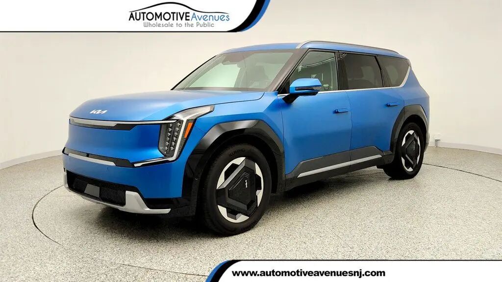 2024 Kia EV9 Land — photo 1 of 26