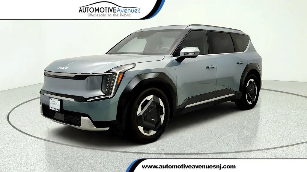 2024 Kia EV9 Land — photo 1 of 26