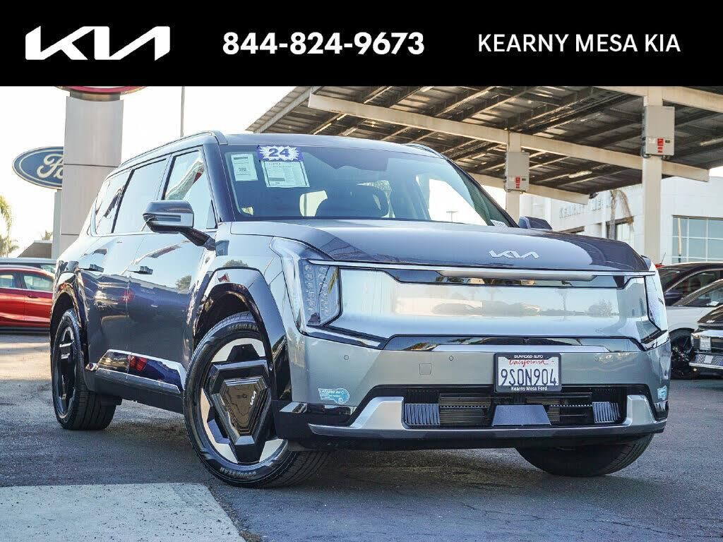 2024 Kia EV9 Land — photo 1 of 1