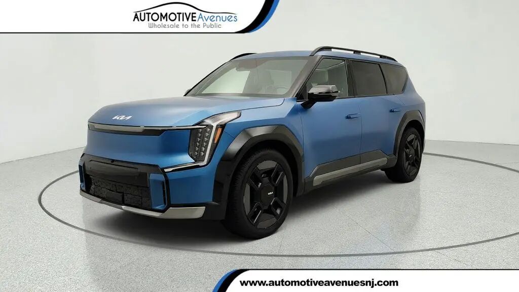 2024 Kia EV9 GT-Line — photo 1 of 2