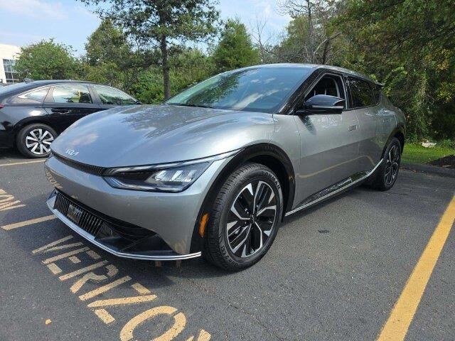 2024 Kia EV6 Wind