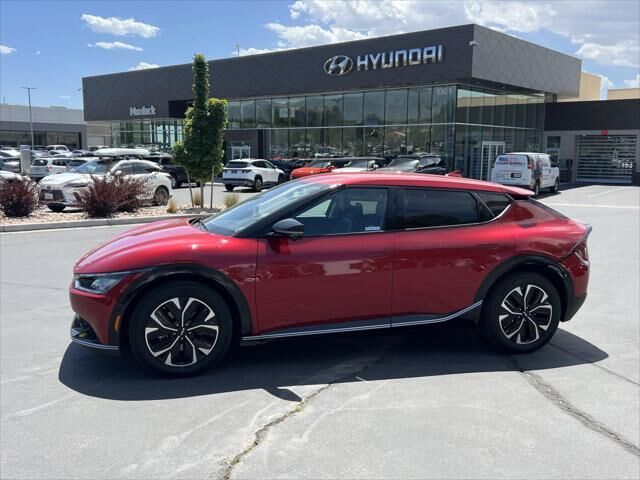 2023 Kia EV6 Wind — photo 1 of 26