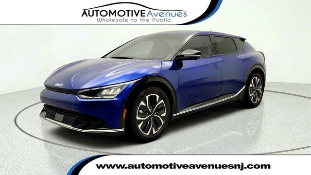 2024 Kia EV6 Wind — photo 1 of 15