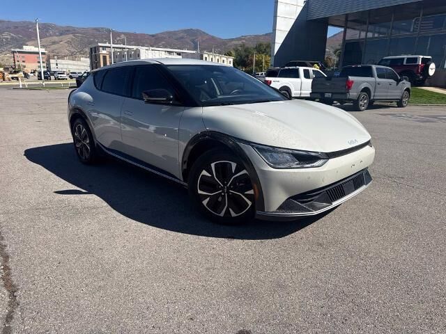 2023 Kia EV6 Wind