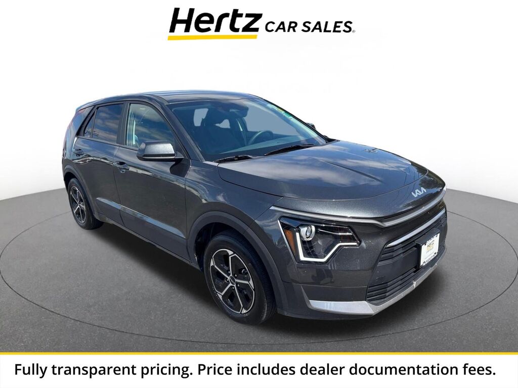 2026 Kia Niro LX — photo 1 of 13