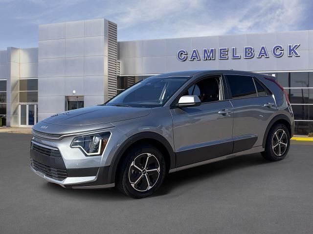 2023 Kia Niro LX