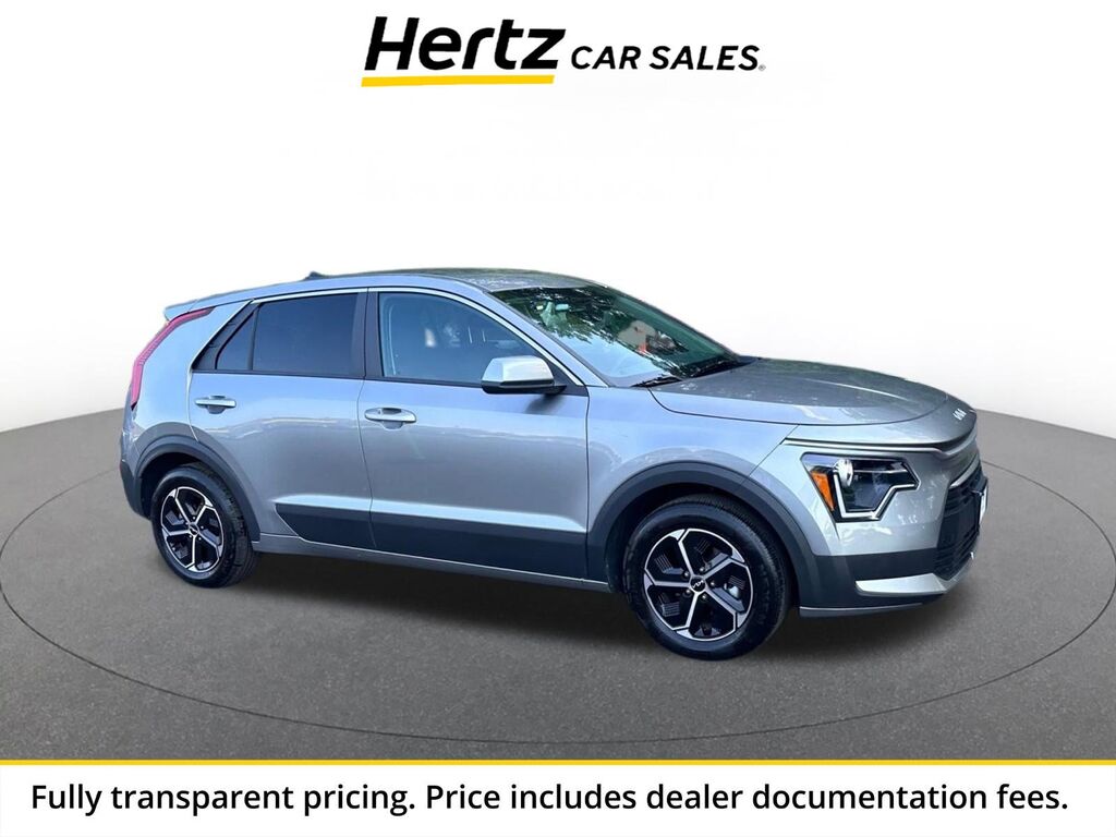2026 Kia Niro LX — photo 1 of 13