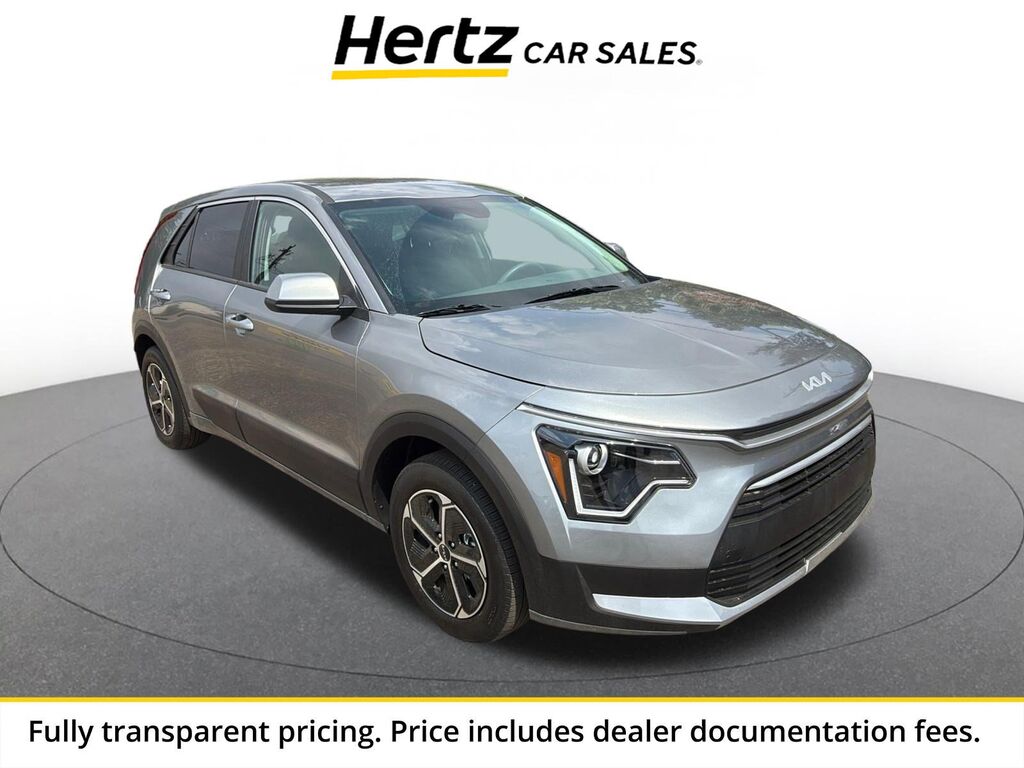 2026 Kia Niro LX — photo 1 of 13