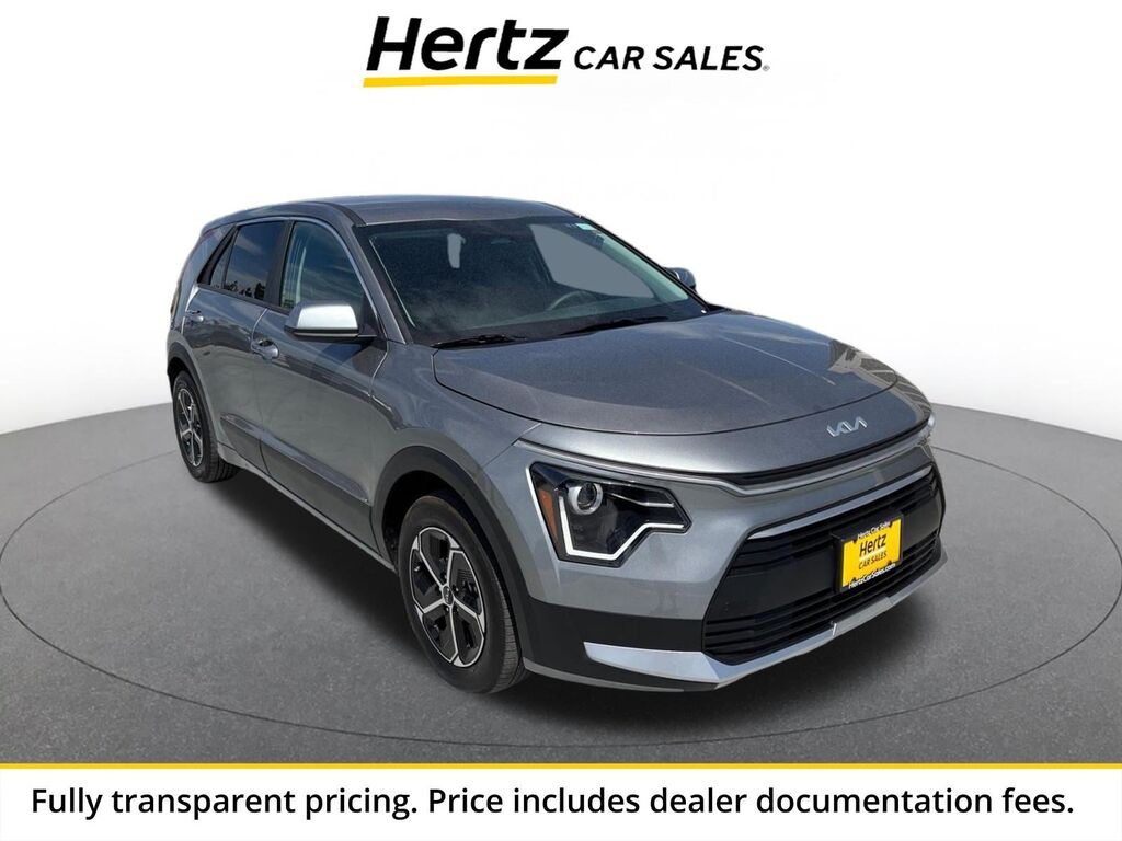 2026 Kia Niro LX — photo 1 of 13