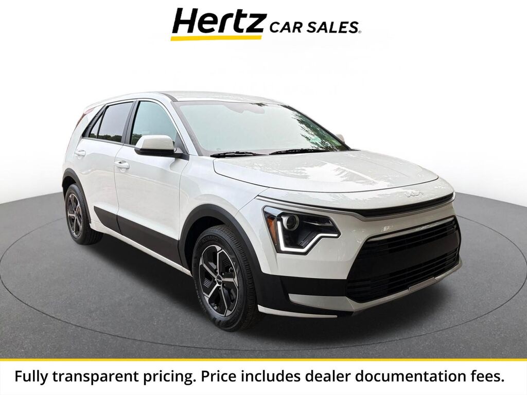 2026 Kia Niro LX — photo 1 of 13