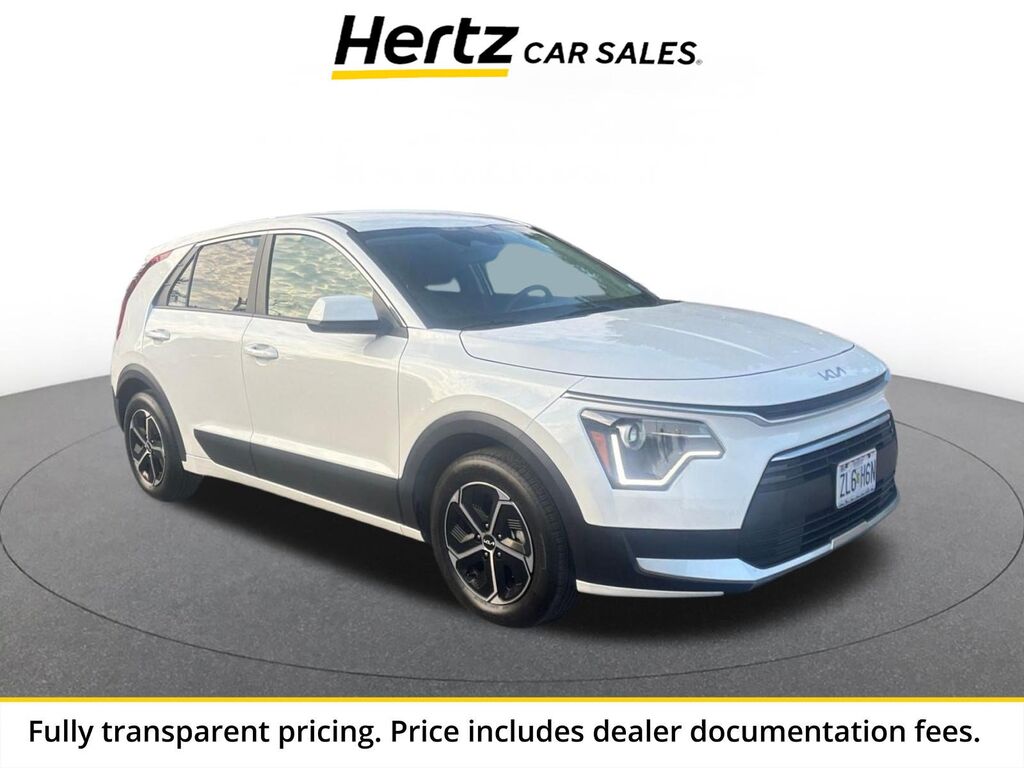 2026 Kia Niro LX — photo 1 of 14