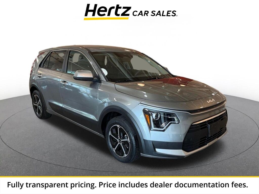 2026 Kia Niro LX — photo 1 of 13