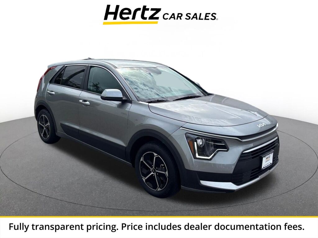 2026 Kia Niro LX — photo 1 of 13