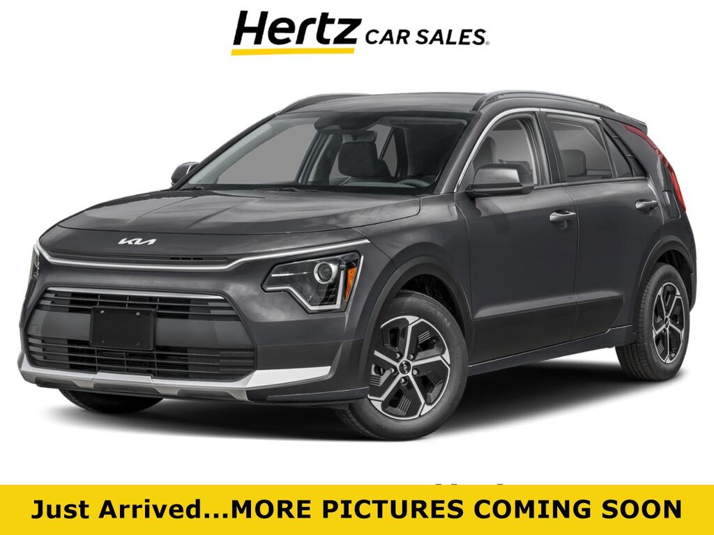 2026 Kia Niro LX — photo 1 of 3