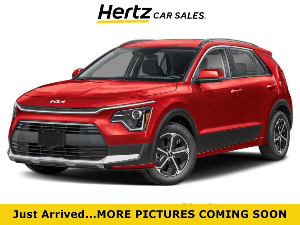 2026 Kia Niro LX — photo 1 of 18