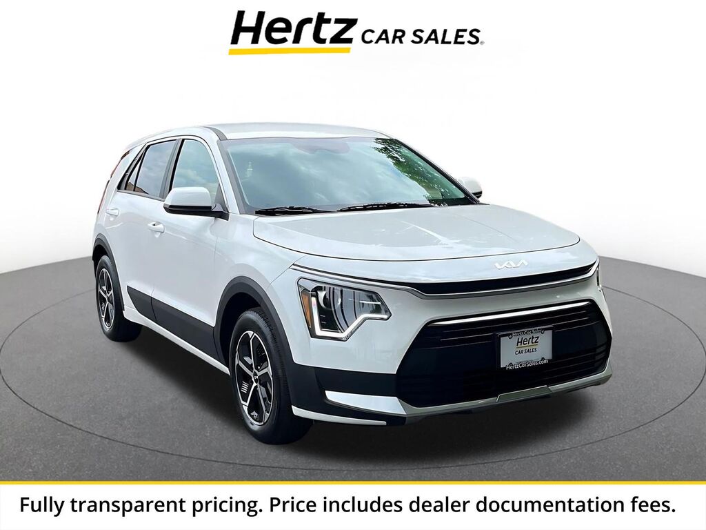 2026 Kia Niro LX — photo 1 of 13
