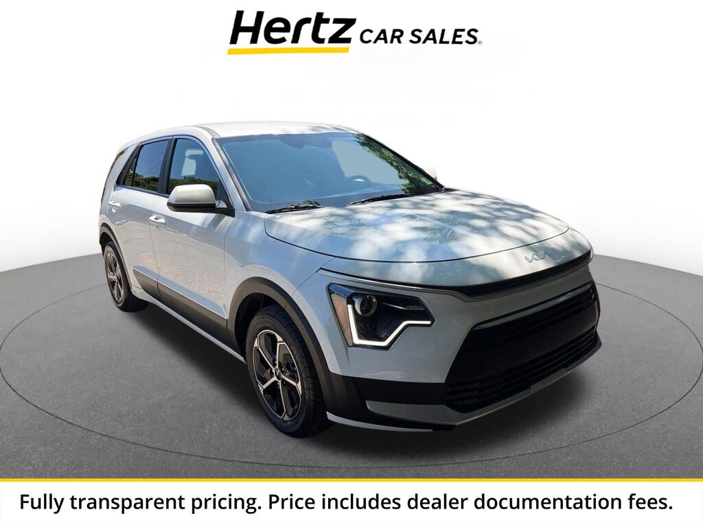 2026 Kia Niro LX — photo 1 of 13