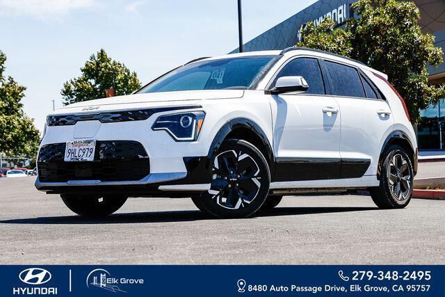 2023 Kia Niro EV Wind — photo 1 of 13