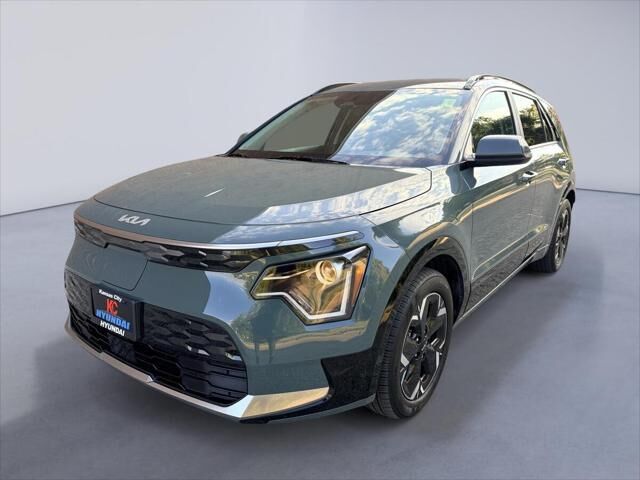 2024 Kia Niro EV Wind — photo 1 of 13