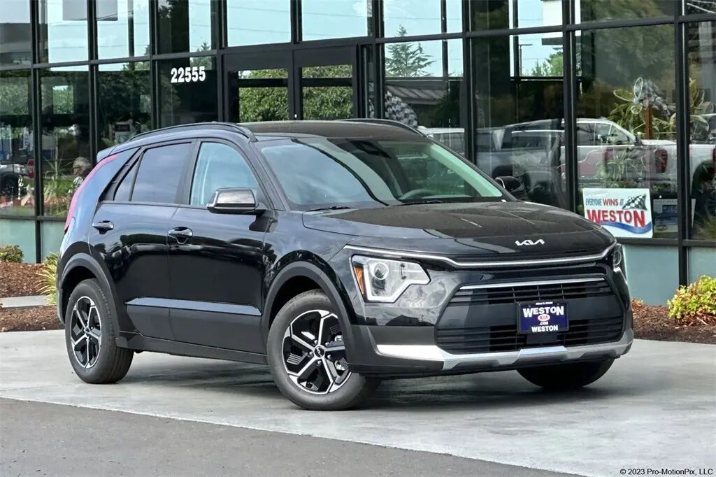 2025 Kia Niro EX — photo 1 of 26