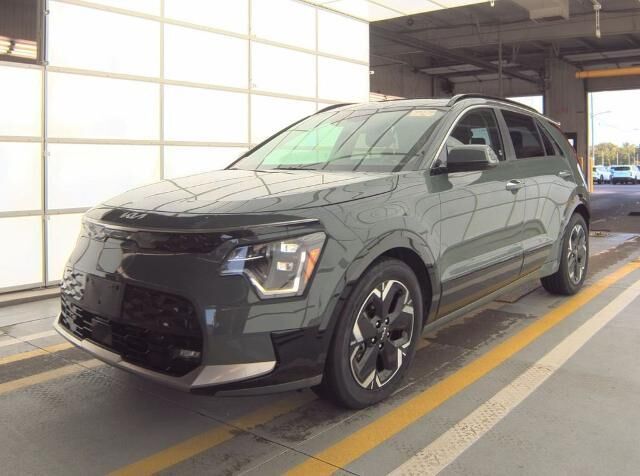 2023 Kia Niro EV Wave — photo 1 of 26