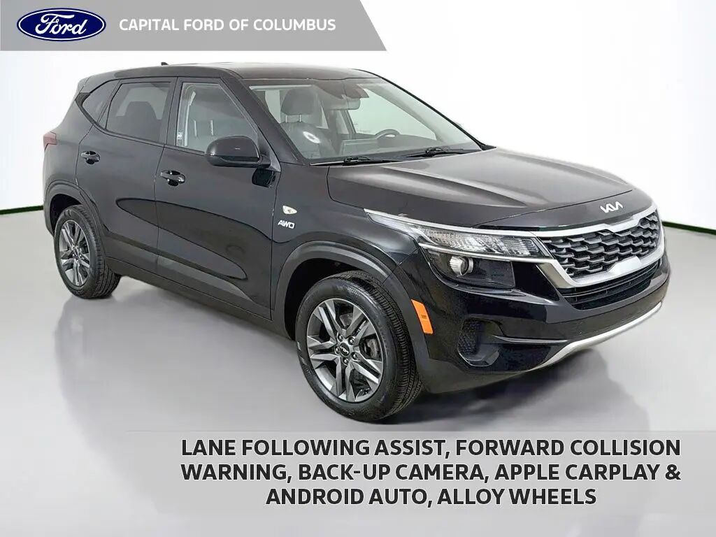 2022 Kia Seltos LX — photo 1 of 11