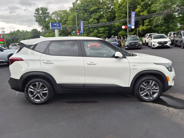 2021 Kia Seltos LX — photo 1 of 13