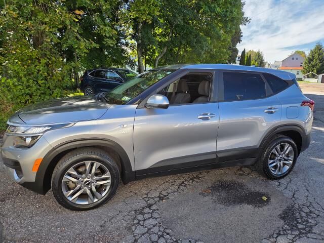 2022 Kia Seltos LX