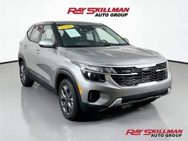 2026 Kia Seltos LX — photo 1 of 13