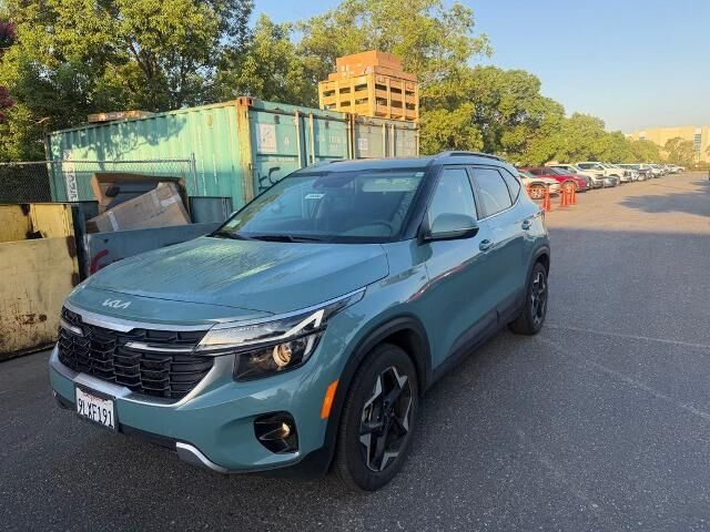 2024 Kia Seltos EX — photo 1 of 52