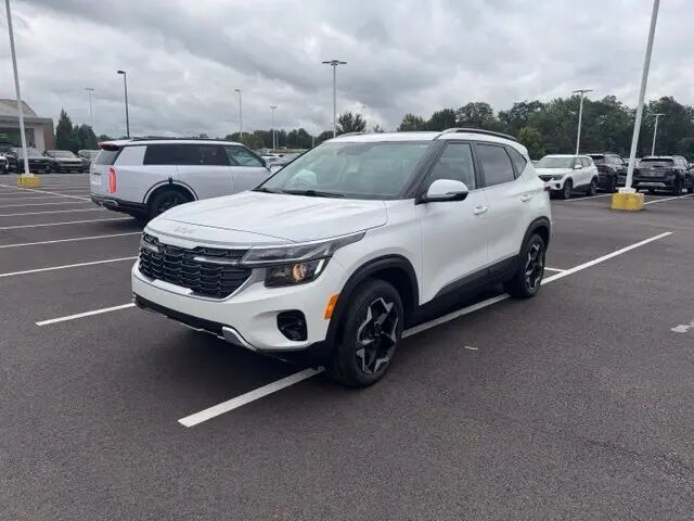 2024 Kia Seltos EX — photo 1 of 13