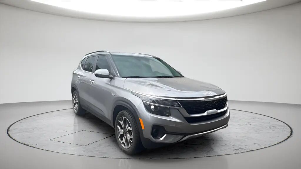 2022 Kia Seltos EX — photo 1 of 26