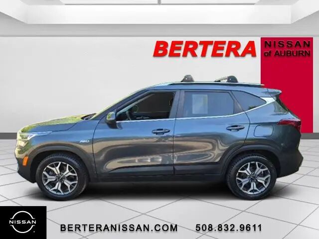 2022 Kia Seltos EX — photo 1 of 13