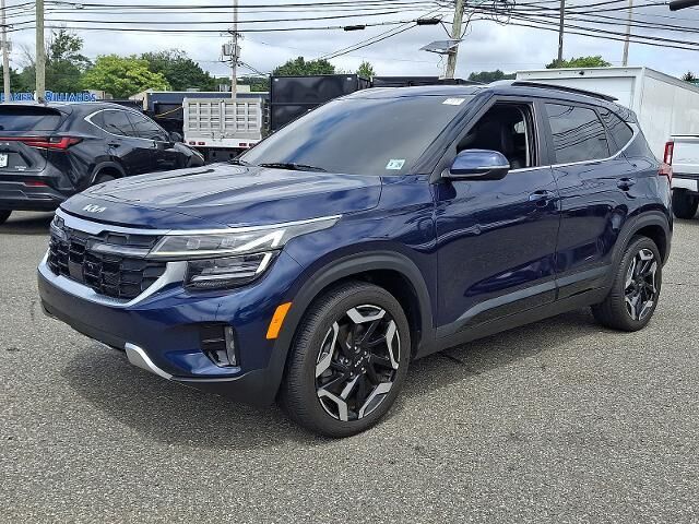 2024 Kia Seltos SX — photo 1 of 21