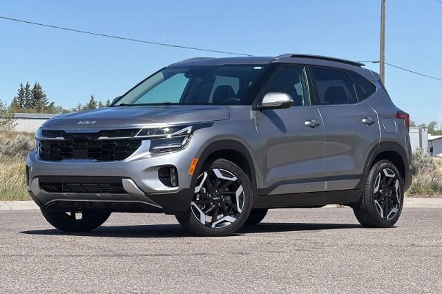 2024 Kia Seltos SX — photo 1 of 14